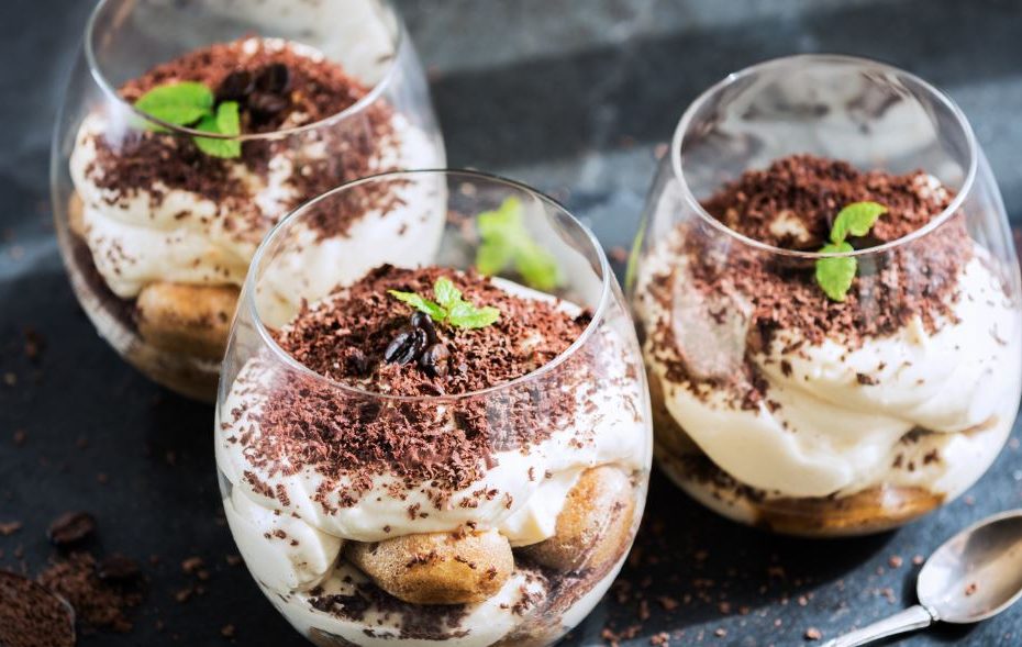 Desserts im glas vorbereiten